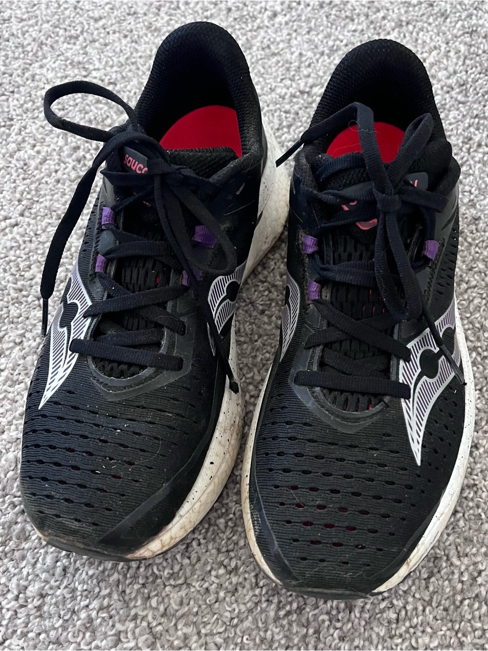 Saucony Endorphin Speed Black Running Sneakers Size 8